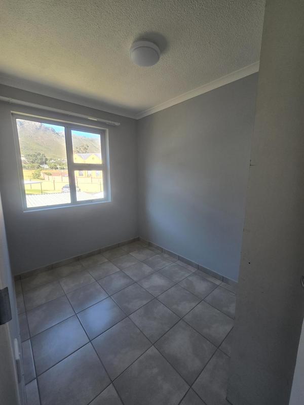 To Let 2 Bedroom Property for Rent in Anchorage Park Western Cape
